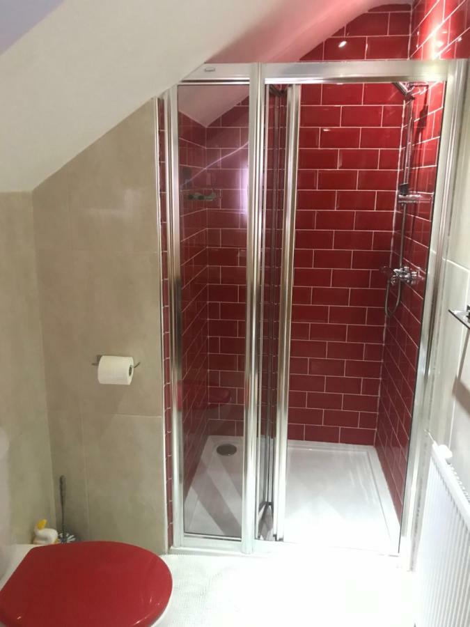 Sleeps 12 Hot Tub Sauna Cinema Pets Welcome Enniskillen Exterior photo